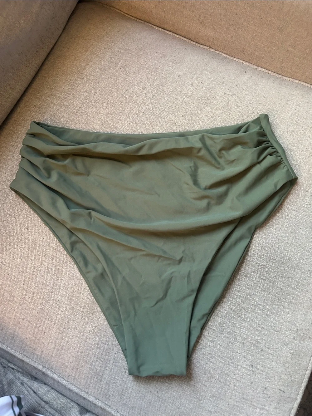 SHEIN Stripped Tie bikini top & Olive High-Waist Bikini Bottoms - Picture 2 of 4